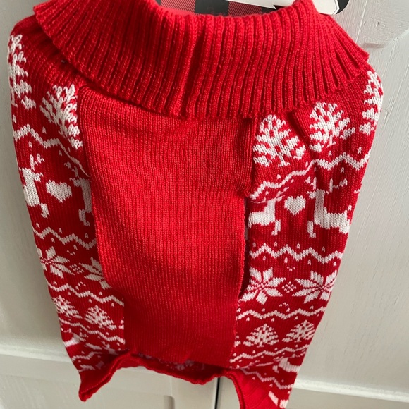 Doggie Sweater for Christmas - Picture 2 of 6